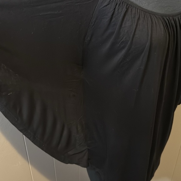 Storm Women’s Medium Oversized Big Sleeve Butterfly Elastic Wide Neckline Blouse - Picture 3 of 7